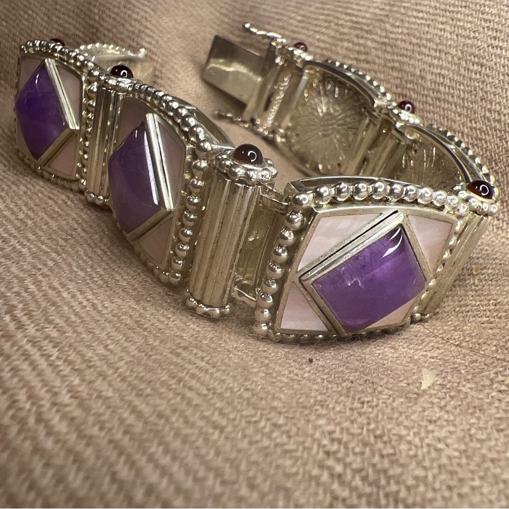 Whitney Kelly 925 Silver Lavender JadeMother Of PearlGarnet Panel Bracelet 193$